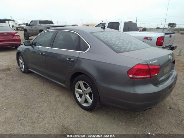 Photo 2 VIN: 1VWBP7A34DC067885 - VOLKSWAGEN PASSAT 