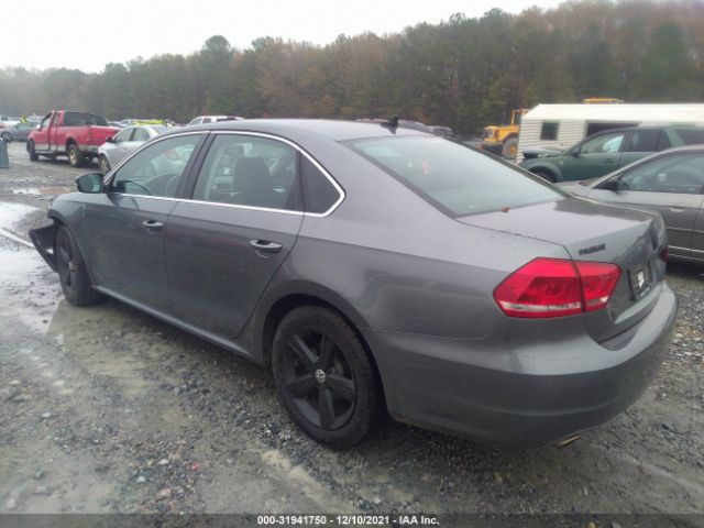 Photo 2 VIN: 1VWBP7A34DC075033 - VOLKSWAGEN PASSAT 