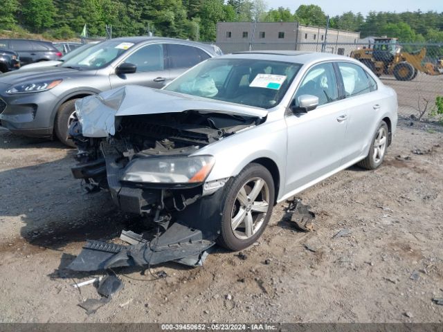 Photo 1 VIN: 1VWBP7A34DC092527 - VOLKSWAGEN PASSAT 