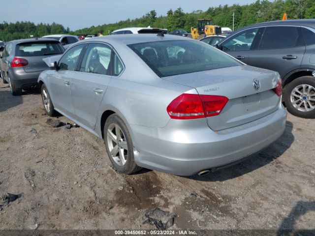 Photo 2 VIN: 1VWBP7A34DC092527 - VOLKSWAGEN PASSAT 