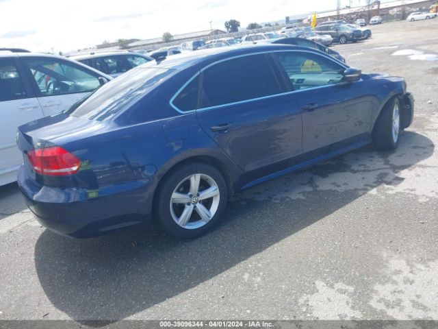 Photo 3 VIN: 1VWBP7A34DC104417 - VOLKSWAGEN PASSAT 