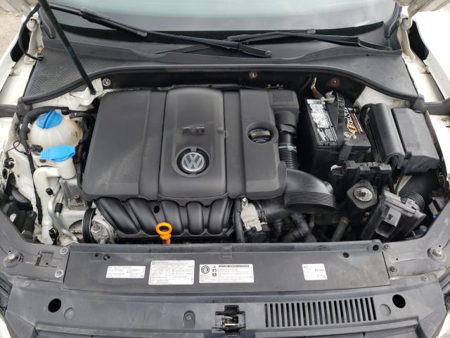 Photo 6 VIN: 1VWBP7A34DC111674 - VOLKSWAGEN PASSAT 