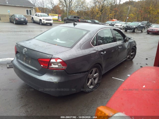 Photo 3 VIN: 1VWBP7A34DC114171 - VOLKSWAGEN PASSAT 