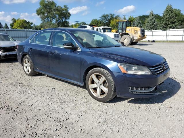 Photo 3 VIN: 1VWBP7A34DC130189 - VOLKSWAGEN PASSAT 