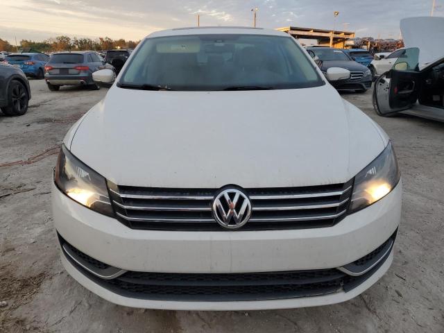 Photo 4 VIN: 1VWBP7A34DC135389 - VOLKSWAGEN PASSAT SE 