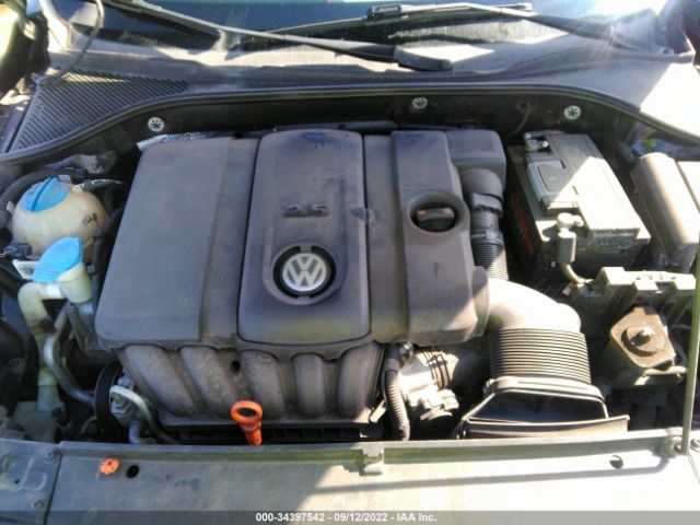 Photo 9 VIN: 1VWBP7A35CC014854 - VOLKSWAGEN PASSAT 