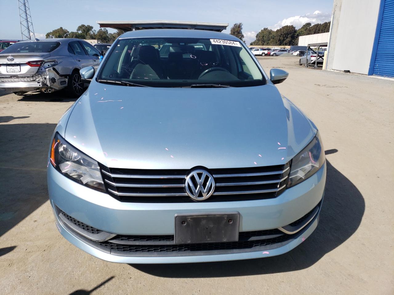 Photo 4 VIN: 1VWBP7A35CC019357 - VOLKSWAGEN PASSAT 