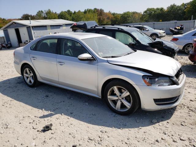 Photo 3 VIN: 1VWBP7A35CC026955 - VOLKSWAGEN PASSAT 