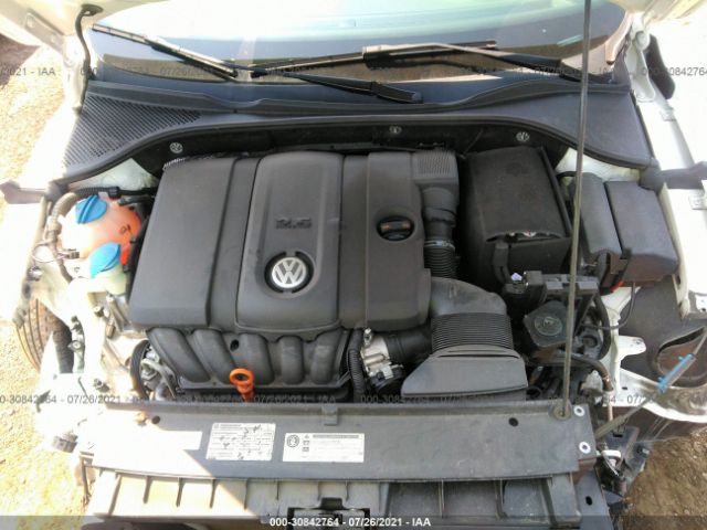 Photo 9 VIN: 1VWBP7A35CC053721 - VOLKSWAGEN PASSAT 