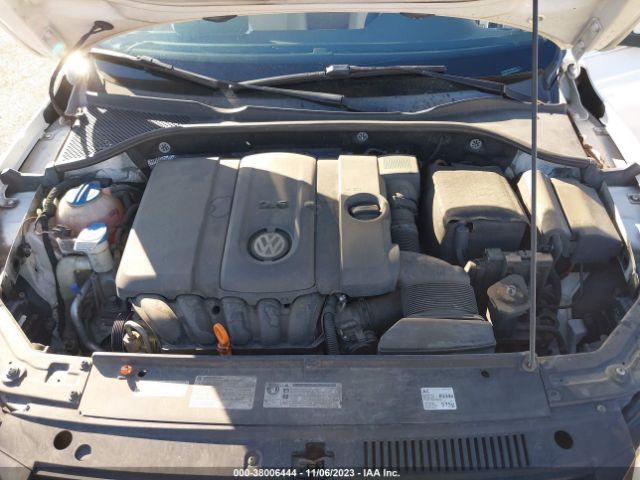 Photo 9 VIN: 1VWBP7A35CC108877 - VOLKSWAGEN PASSAT 