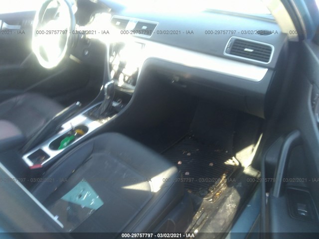 Photo 4 VIN: 1VWBP7A35DC006027 - VOLKSWAGEN PASSAT 