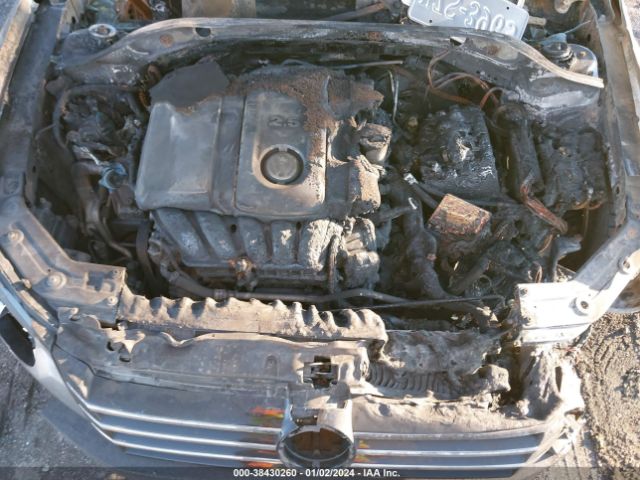 Photo 9 VIN: 1VWBP7A35DC046074 - VOLKSWAGEN PASSAT 