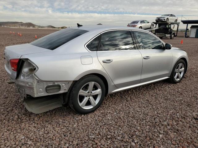 Photo 2 VIN: 1VWBP7A35DC099485 - VOLKSWAGEN PASSAT 