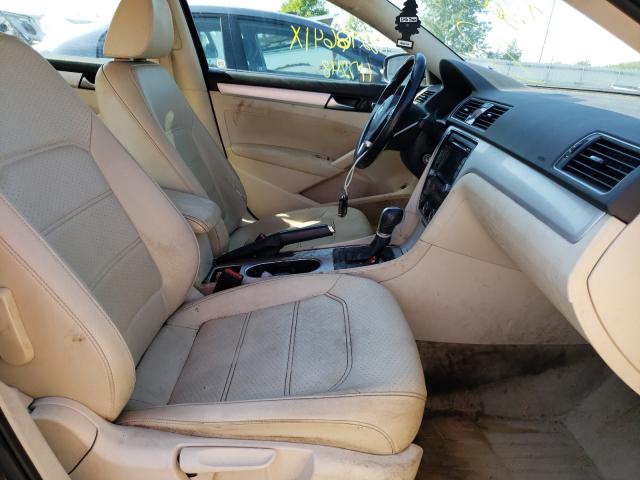 Photo 4 VIN: 1VWBP7A35DC126846 - VOLKSWAGEN PASSAT 