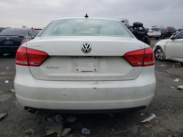 Photo 5 VIN: 1VWBP7A35EC015439 - VOLKSWAGEN PASSAT 