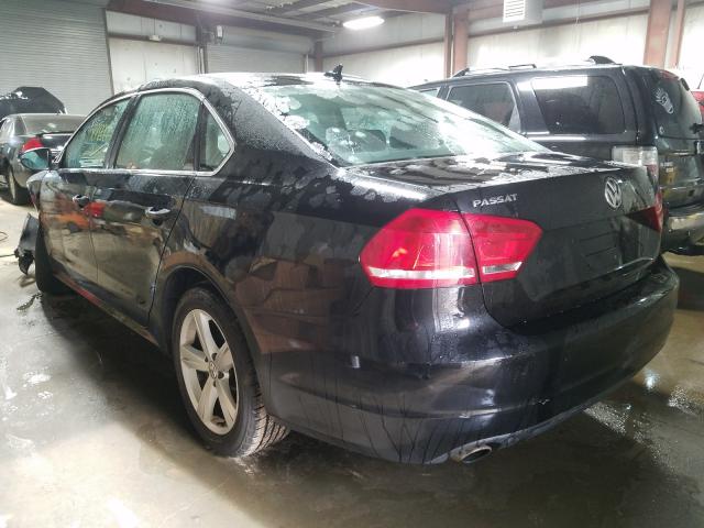 Photo 2 VIN: 1VWBP7A36CC070043 - VOLKSWAGEN PASSAT 