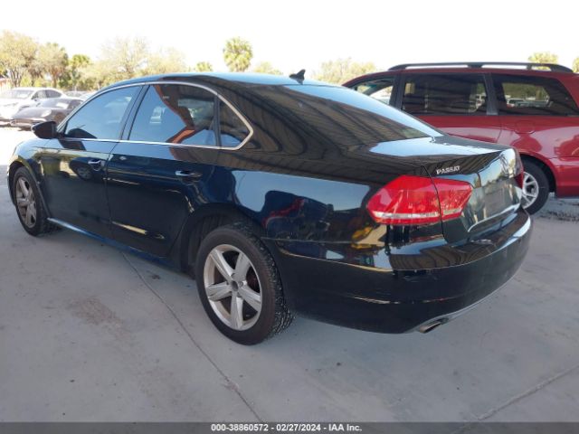 Photo 2 VIN: 1VWBP7A36CC096920 - VOLKSWAGEN PASSAT 