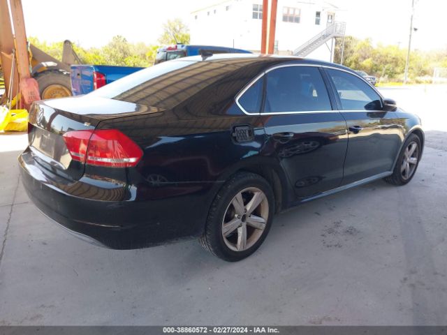 Photo 3 VIN: 1VWBP7A36CC096920 - VOLKSWAGEN PASSAT 