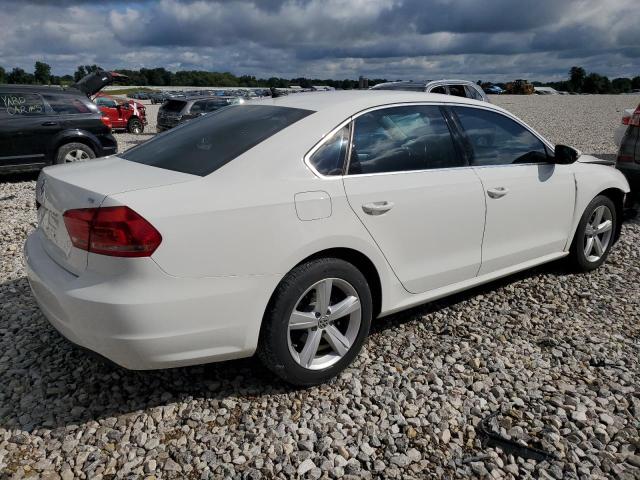 Photo 2 VIN: 1VWBP7A36CC097792 - VOLKSWAGEN PASSAT 