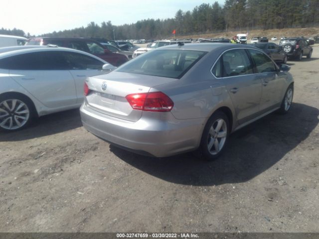 Photo 3 VIN: 1VWBP7A36CC100707 - VOLKSWAGEN PASSAT 