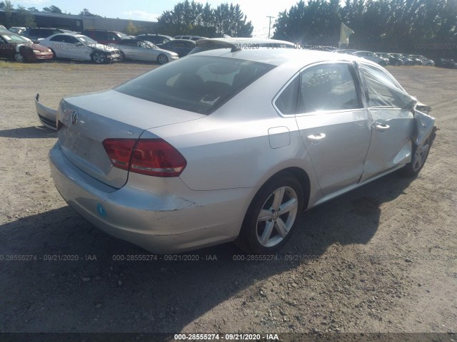 Photo 3 VIN: 1VWBP7A36DC023449 - VOLKSWAGEN PASSAT 