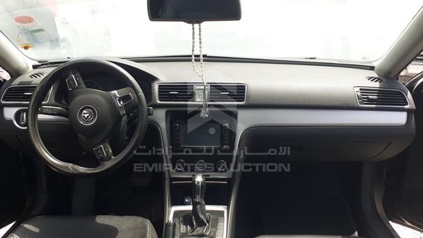 Photo 11 VIN: 1VWBP7A36DC037724 - VOLKSWAGEN PASSAT 