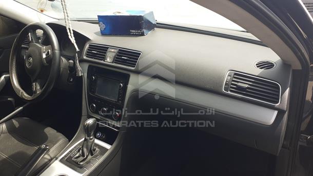 Photo 21 VIN: 1VWBP7A36DC037724 - VOLKSWAGEN PASSAT 