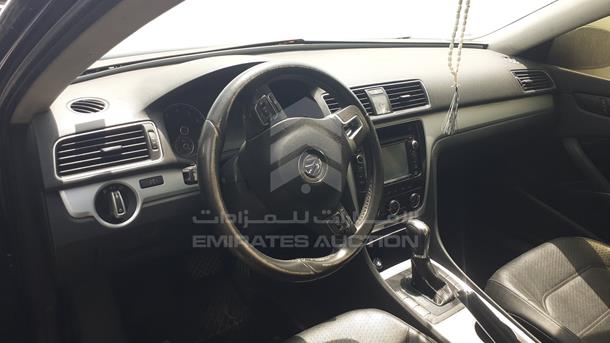 Photo 9 VIN: 1VWBP7A36DC037724 - VOLKSWAGEN PASSAT 
