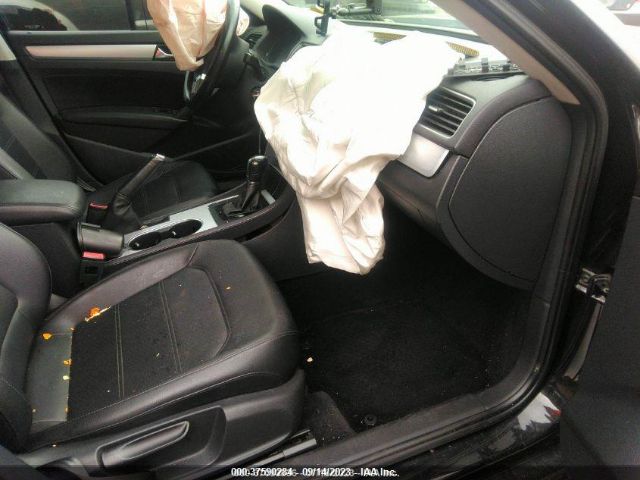 Photo 4 VIN: 1VWBP7A36DC063479 - VOLKSWAGEN PASSAT 