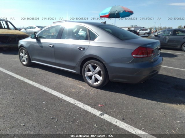 Photo 2 VIN: 1VWBP7A36DC114530 - VOLKSWAGEN PASSAT 