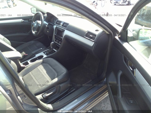 Photo 4 VIN: 1VWBP7A36DC114530 - VOLKSWAGEN PASSAT 