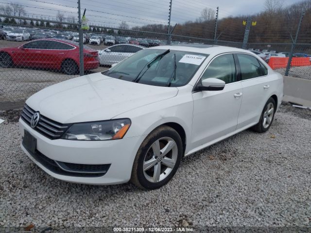 Photo 1 VIN: 1VWBP7A36DC117296 - VOLKSWAGEN PASSAT 