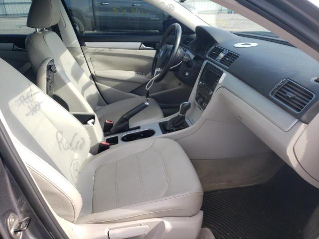 Photo 4 VIN: 1VWBP7A36DC129643 - VOLKSWAGEN PASSAT SE 