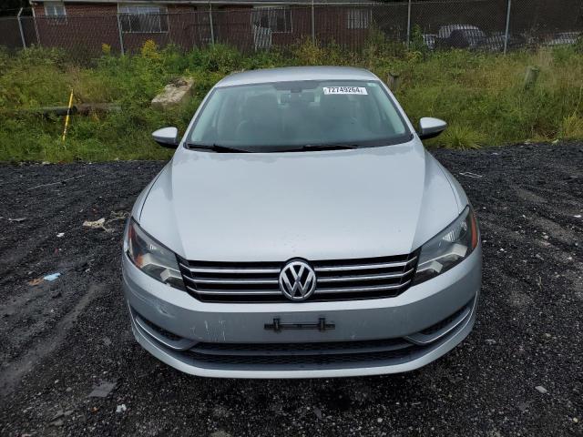 Photo 4 VIN: 1VWBP7A37CC009378 - VOLKSWAGEN PASSAT SE 