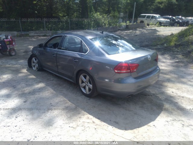 Photo 2 VIN: 1VWBP7A37CC011292 - VOLKSWAGEN PASSAT 