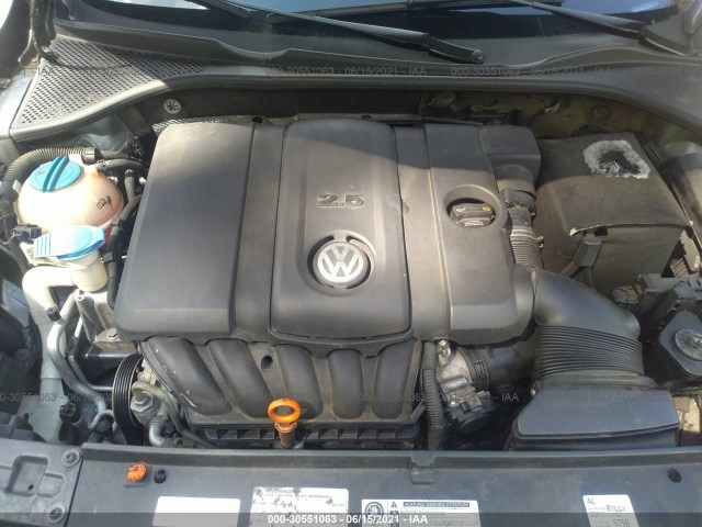 Photo 9 VIN: 1VWBP7A37CC011292 - VOLKSWAGEN PASSAT 