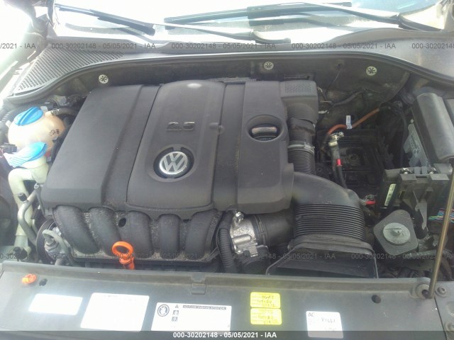 Photo 9 VIN: 1VWBP7A37CC017321 - VOLKSWAGEN PASSAT 