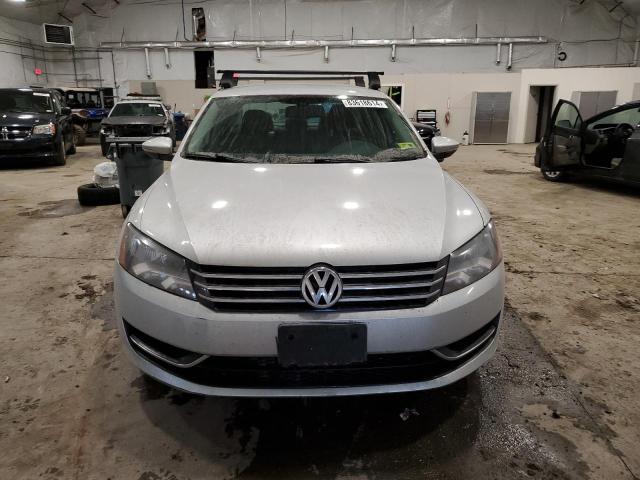 Photo 4 VIN: 1VWBP7A37CC026116 - VOLKSWAGEN PASSAT SE 