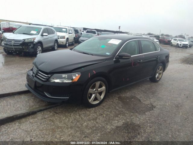 Photo 1 VIN: 1VWBP7A37CC058497 - VOLKSWAGEN PASSAT 