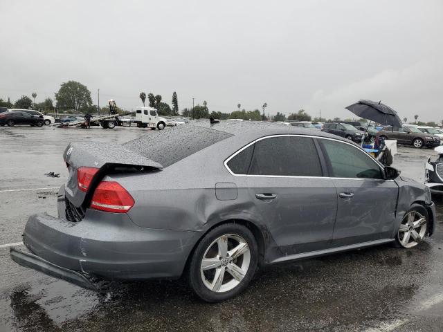 Photo 2 VIN: 1VWBP7A37CC062498 - VOLKSWAGEN PASSAT 