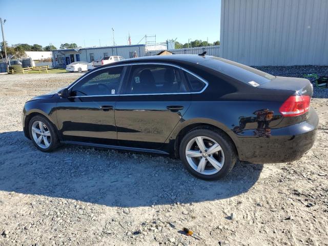 Photo 1 VIN: 1VWBP7A37CC071203 - VOLKSWAGEN PASSAT 