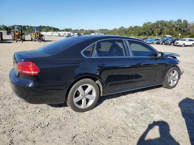 Photo 2 VIN: 1VWBP7A37CC071203 - VOLKSWAGEN PASSAT 