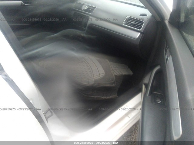 Photo 4 VIN: 1VWBP7A37CC072092 - VOLKSWAGEN PASSAT 