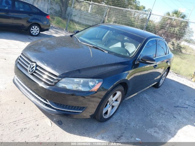 Photo 1 VIN: 1VWBP7A37CC100974 - VOLKSWAGEN PASSAT 