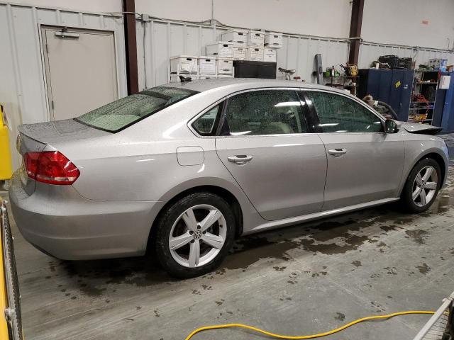 Photo 2 VIN: 1VWBP7A37DC021158 - VOLKSWAGEN PASSAT 