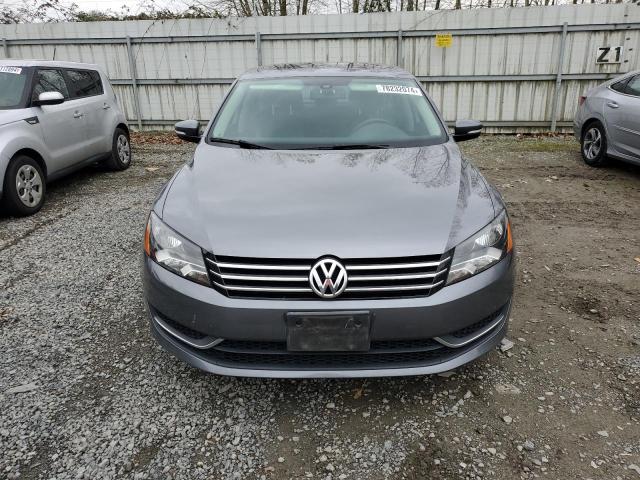 Photo 4 VIN: 1VWBP7A37DC082445 - VOLKSWAGEN PASSAT SE 