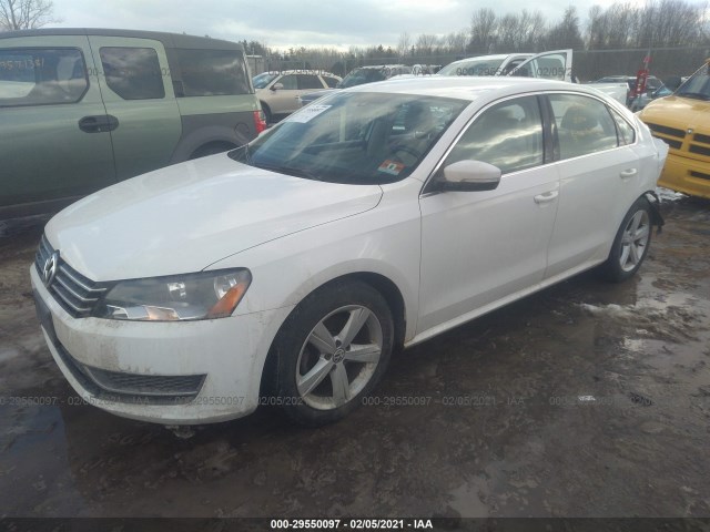 Photo 1 VIN: 1VWBP7A37DC102516 - VOLKSWAGEN PASSAT 