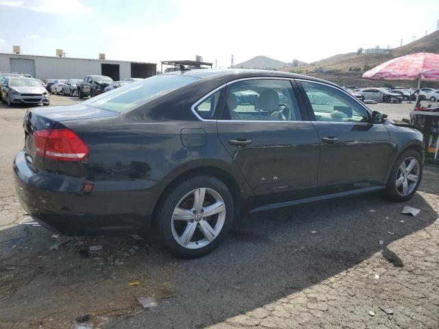 Photo 2 VIN: 1VWBP7A37DC117839 - VOLKSWAGEN PASSAT 