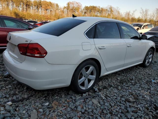 Photo 2 VIN: 1VWBP7A37DC119154 - VOLKSWAGEN PASSAT SE 