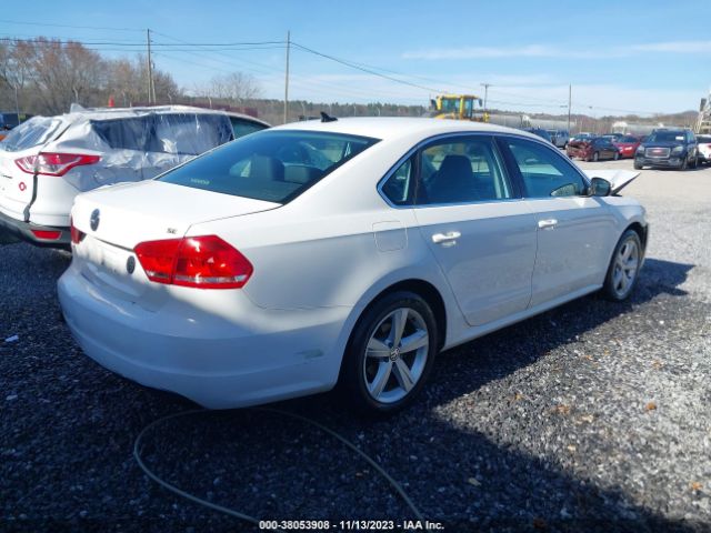 Photo 3 VIN: 1VWBP7A37DC120126 - VOLKSWAGEN PASSAT 